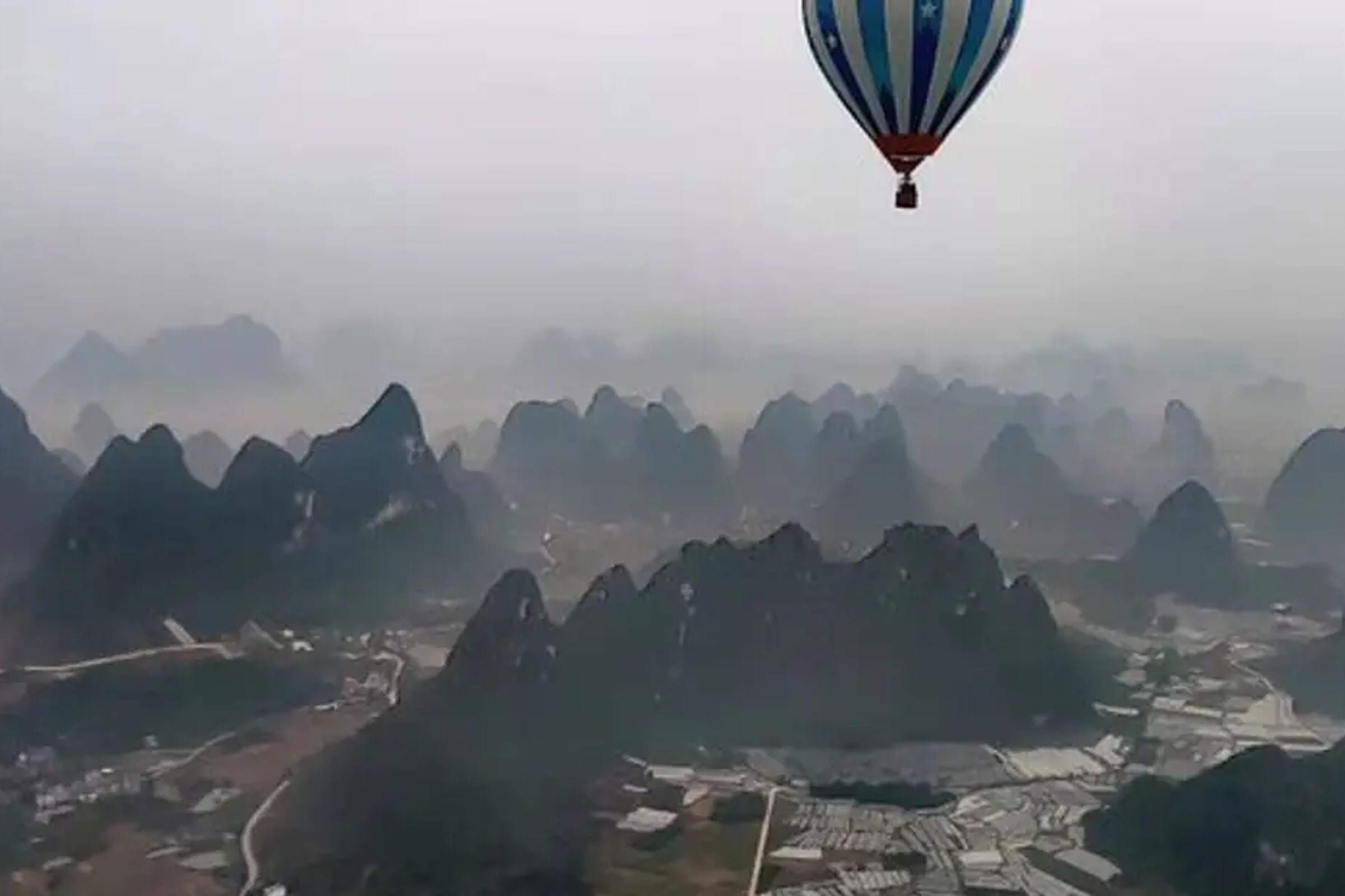 Half-Day Yangshuo Hot Air Ballooning Sunrise Private Tour